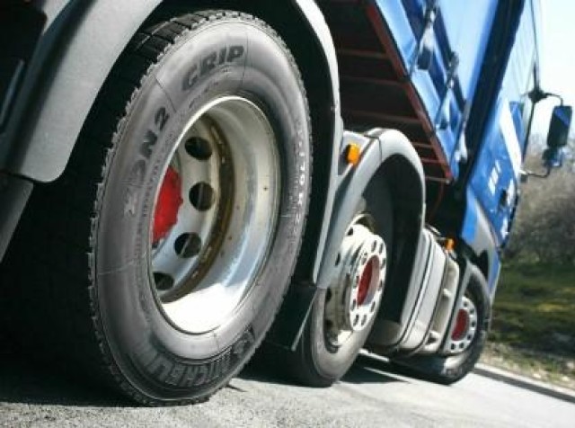 Грузовые и легковые шины: основные различия
